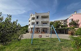 Apartments Leticia